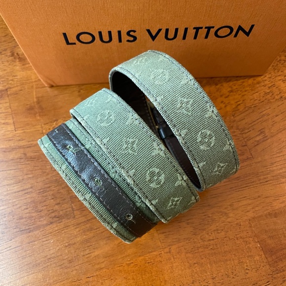 Authentic Louis Vuitton Belt - Picture 3 of 9